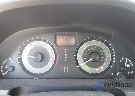 2015 Honda Odyssey Lx z USA, uszkodzony, nr VIN 5FNRL5H21FB044794